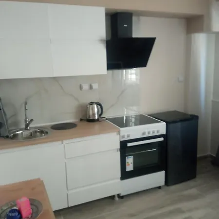 Ladadika Urban *